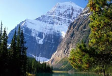 世预赛：10人国足客场0：1不敌沙特队.